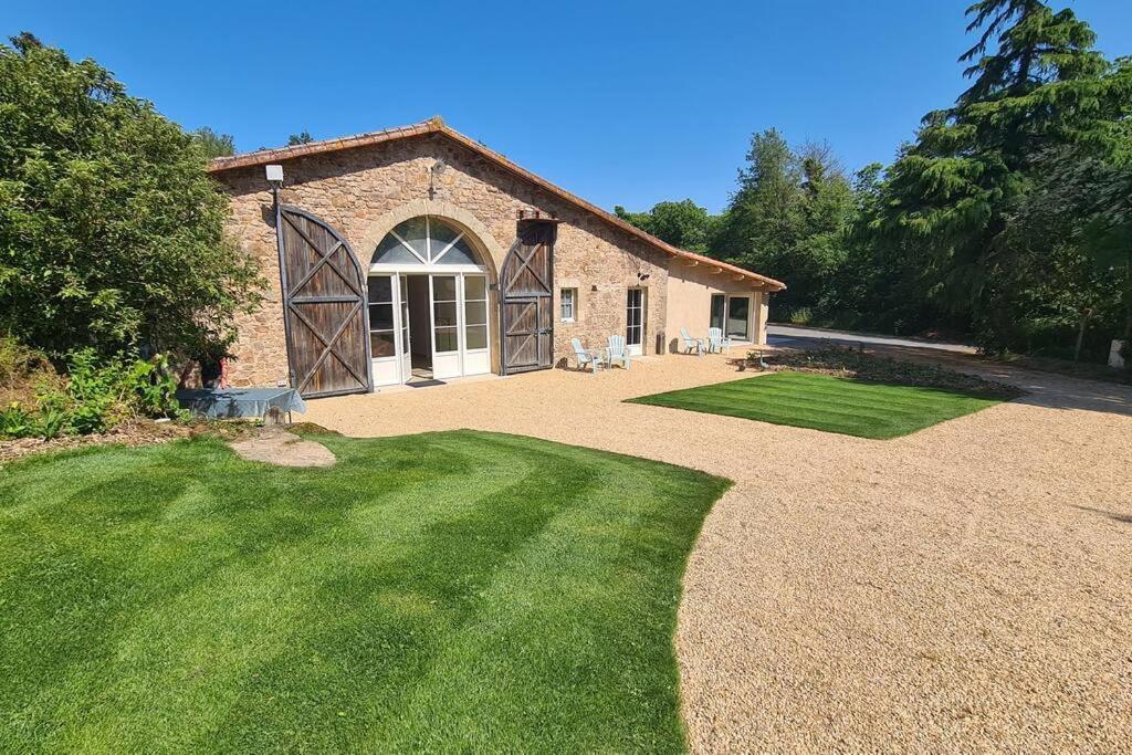 Gite Le Puy Martineau Piscine Privee Interieure Chauffee A 10 Min Du Puy Du Fo Villa Saint-Mars-la-Réorthe Exterior foto